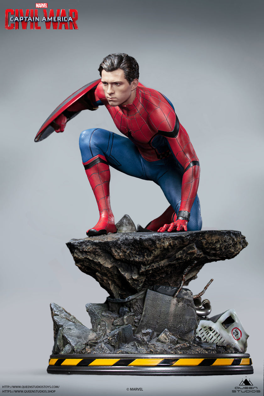 SpiderMan 1/4 Scale Captain America: Civil War Statue (Premium Edition)