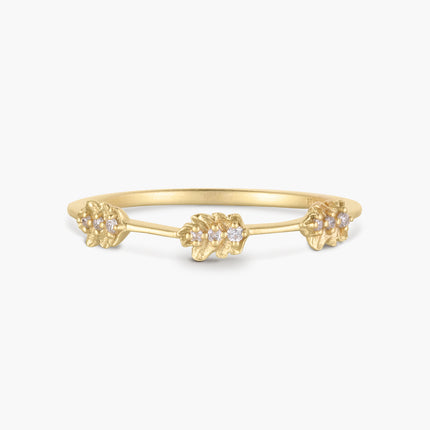 Oak Leaf 18K Gold Stackable Diamond Ring