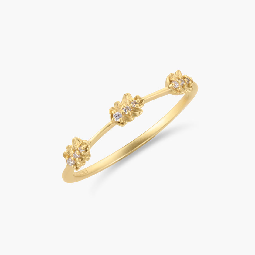 Oak Leaf 18K Gold Stackable Diamond Ring