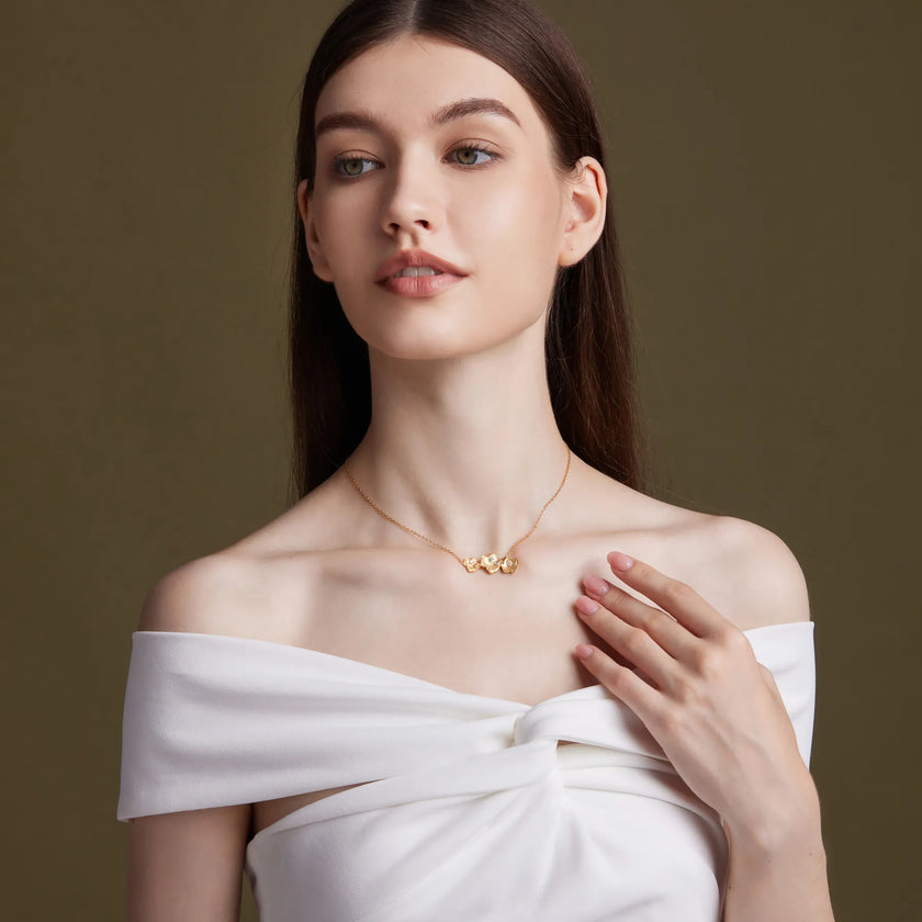 Vitality Dew Lettuce 18K Gold Diamond Necklace