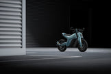 NAXEON I AM. E-Moto