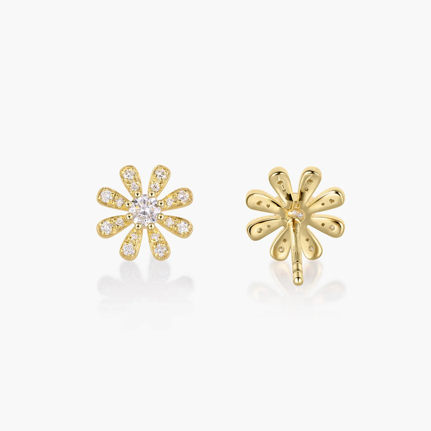 Classic Daisies Flower 18K Gold Stud Diamond Earrings