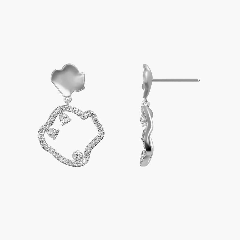 Lettuce Elegance 18K Gold Diamond Earrings