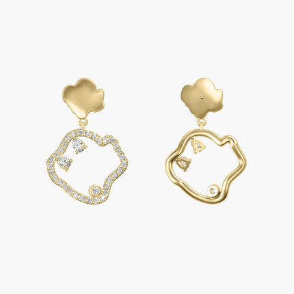 Lettuce Elegance 18K Gold Diamond Earrings