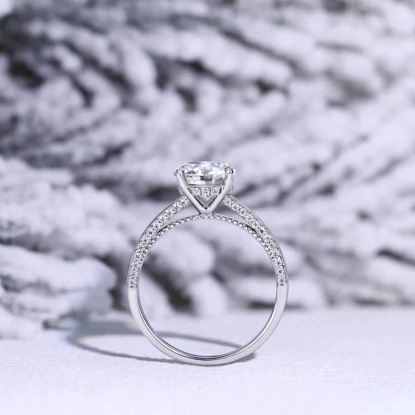 Eternal Spark 18K Gold Moissanite Ring