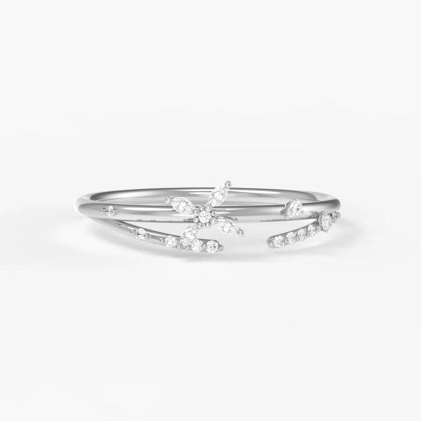 Clematis Party Collection 18K Gold Diamond Ring